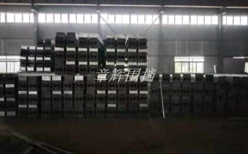 金屬圍擋高度標(biāo)準(zhǔn)是多少？