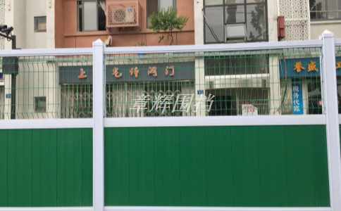 金屬圍擋的安裝是否會影響周圍商業(yè)活動？