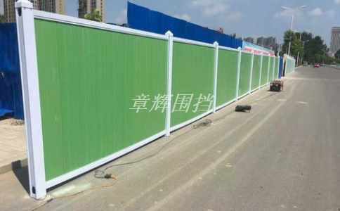 噴涂和烤漆兩種表面處理方式價(jià)格差距大嗎？（比較pvc圍擋噴涂和烤漆表面處理的價(jià)格）